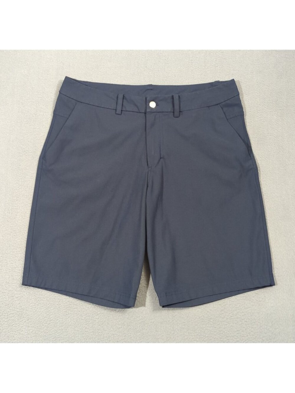 Lululemon Shorts Men's 34 Blue The Works Short Warpstreme 11" Casual Golf